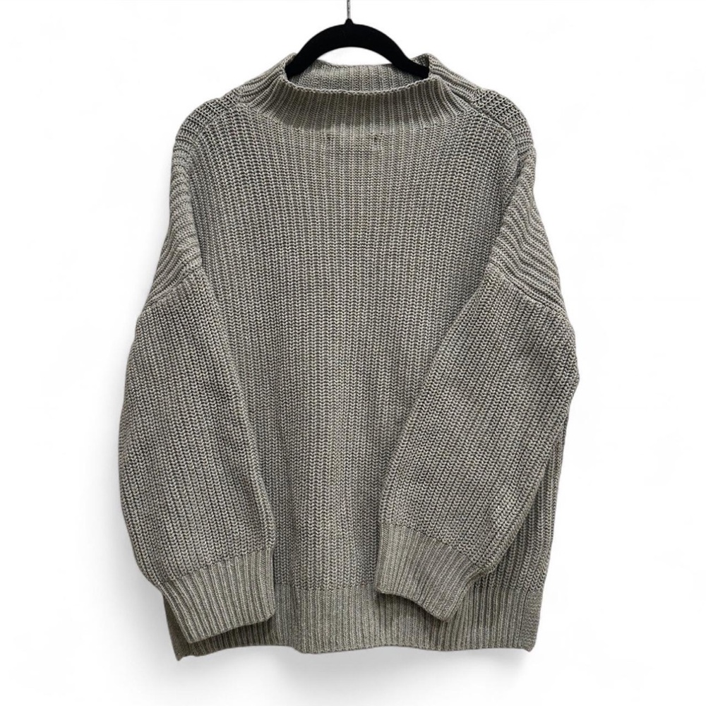 cupcakes & cashmere womens Textured Gray Crewneck Sweater size small